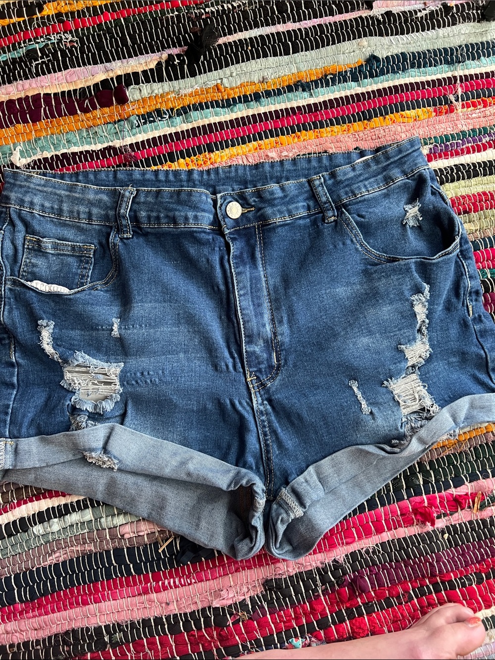 SHEIN Dark Blue Distressed Rolled-Hem Denim Shorts